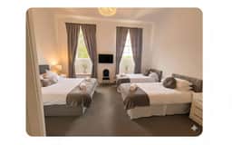 10BR - Manor Park Country House, Wales Perfect for Families - Image 5