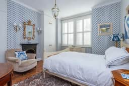 Bright and Cosy South London 2BR House with Garden & Terrace - Image 4