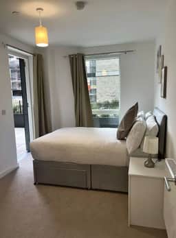 Comfortable 2-Bed Apartment with Balcony | Sleeps 5 - Image 2