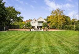 Mayrose House: 6BR 4BATH Luxe Spacious Retreat - Image 3