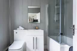 Sunderland City Stay | Secure Parking | Sleeps 4 - Image 5