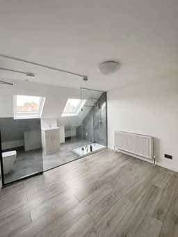 NEW Shared London house: Contractor relocation 4BR - Image 4