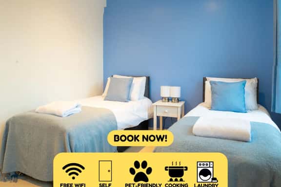 Charlotte House: Central 2BR 2BATH Retreat – Sleeps 6 - Image 1