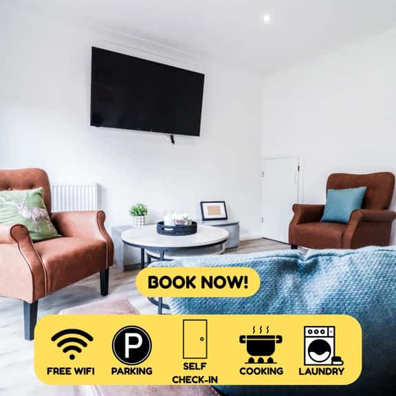3BR Family Retreat with Free Parking Bexleyheath - Image 1