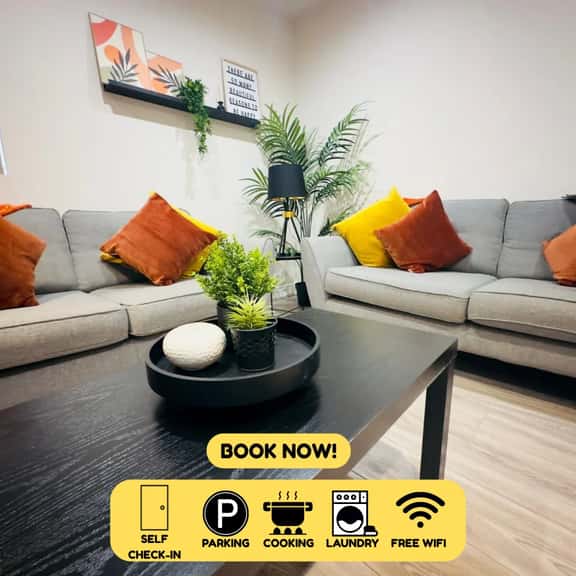 Spacious 6-Bedroom Terraced House | Sleeps 8 | Near City Centre - Image 1