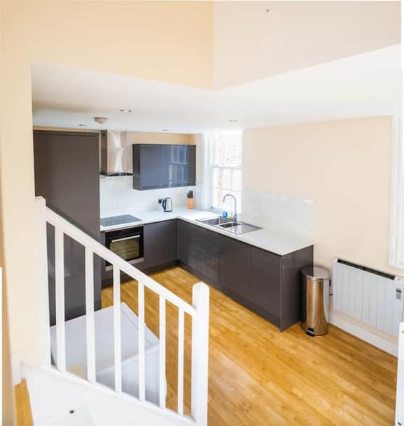 Charlotte House: Prime Location Urban Nest – 2BED 2BATH - Image 3