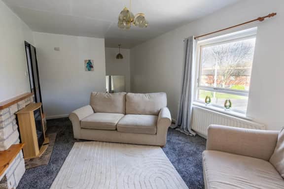 Charming 2BR Maisonette in Carlisle Center - Image 4