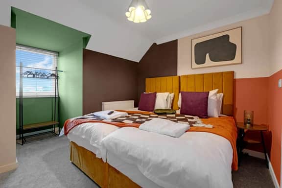 Harland Haven: Spacious 4BR House in Ipswich - Image 5