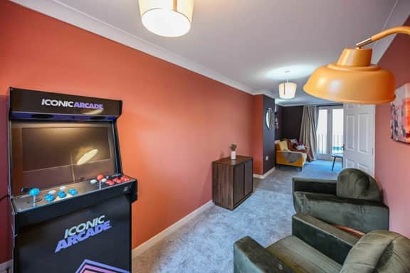 Harland Haven: Spacious 4BR House in Ipswich - Image 3