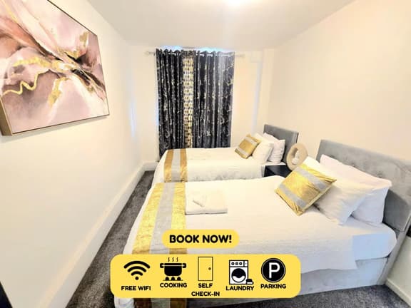 Hornchurch Cozy 2-Bed Flat with Street Parking - Image 1