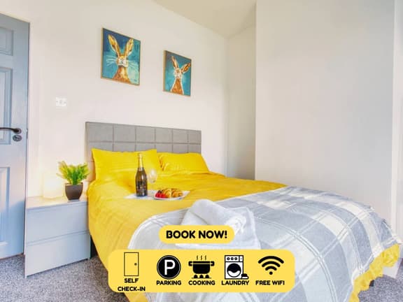 Modern 3-Bed Home Sleeps 6 with Parking & Fast WiFi Perfect for Contractors & Long Stays - Image 1