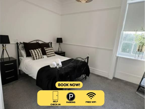 Room 6 -  Manor Park Country House, Wales - Image 1