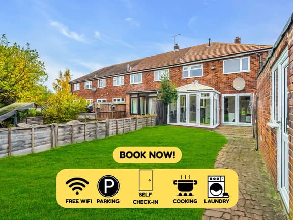 Spacious 4-Bedroom Haven in Orpington Retreat - Image 1