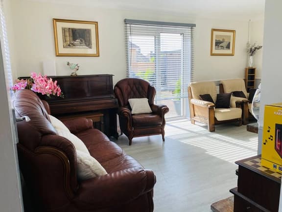 Red Brick Haven 5Bed 2Bath for Memorable Reunions - Image 1